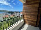 продаје се 1-собни стан у Бечичију са панорамским погледом на море