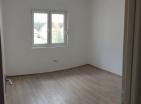 Apartamento 2+1 de 62 m2 en edificio nuevo en el centro de Zabljak