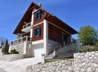 Sold out : Casa di lusso in legno a 3 livelli 195 m2 a Zhablyak