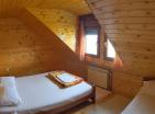 Se vende mini hotel de piedra en funcionamiento de 3 plantas en Motički Gaj