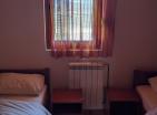 Πωλείται 3 ορόφων πέτρινο μίνι ξενοδοχείο στο Motički Gaj