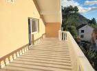 Nové 2 pokoje 43m2 slunný byt v Kavaci v nejvyšším patře s velkým panoramatickým výhledem 180