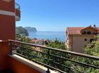 Un appartement à vendre à Petrovac avec vue sur la mer depuis la terrasse à 500 m de la mer