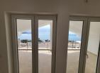 Villa nueva de 205 m2 en Bar con vistas al mar