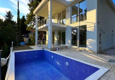Nouvelle villa de luxe à Bar, Zelenij Pojas avec piscine et vue panoramique