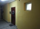 Apartamento amueblado de 3 habitaciones en Podgorica