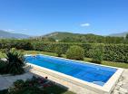 Appartato Montenegro casa con piscina, frutteto, accesso al fiume
