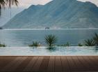 Vilë luksoze me 6 dhoma linja e parë me pamje nga deti dhe pishinë Në Morinj, Kotor