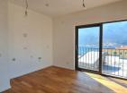 Novi 4-sobni stan s pogledom na more u prekrasnoj dobroti, Kotor, u rezidenciji Alkima