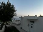 Exkluzivní dům s výhledem na moře s novým nábytkem v baru, Černá Hora