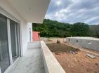 Луксозна нова къща с басейн в бар, Черна Гора