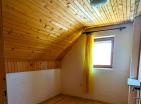 Mountain view casa accogliente 75 m2 a Zhablyak, buono per laffitto