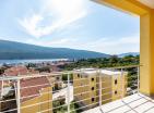Velkolepý výhled na moře nový byt se 2 ložnicemi 69 m2 v blízkosti moře a Porto Novi