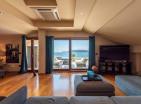 Hatalmas tengerparti penthouse Bechichi-ben 235 m2 3 hálószobával