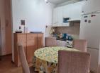 Soleggiato studio 35 m2 in vendita a Petrovac vicino al supermercato, prezzo doccasione