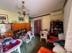 Mala obiteljska kuća površine 100 m2 u Dobroj Vodi, Crna Gora