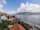 Luksuzna vila s pogledom na more u Krašićima s bazenom 20 koraka od plaže
