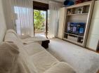Apartmán s výhľadom na more v Budve 70 m2-ideálny pre pohodlné bývanie