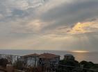 Lujoso ático junto al mar con impresionantes vistas en Dobra Voda