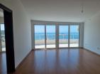 Luxus tengerre néző apartmanok 169 m2 medencével Petrovac, nincs adó