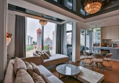 Luxusní apartmán s 1 ložnicí v baru s technologií smart premium