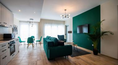 Luxus Bella Vista lakás Kotor eladó-tengerre néző, medence, felszereltség