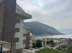 Nový luxusný apartmán ponúka bazén. neďaleko sa nachádza pláž v Dobrota, Kotor.