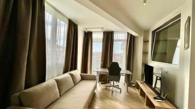 Луксузни стан од 36 м2 са базеном и паркингом у резиденцији Панорама Тиват