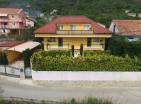 Luxusní vila v Lastva Grbaljska, Černohorský zlatý trojúhelník u moře