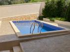 Luxueuse villa neuve de 4 chambres 230 m2 avec piscine à Ratac, Sutomore