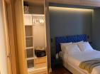 Луксозен апартамент 80 м2 в хотел регент, Порто Черна Гора