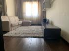 Pamje mahnitëse e mobiluar nga deti 2 dhoma gjumi apartament në Tivat në vendin kryesor