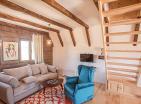 Mini hôtel-maisons de retraite idylliques entourées par la beauté naturelle de Durmitor