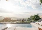 Ekskluzivna Vila 264 m2 v Lustica Bay z bazenom in pogledom na Jadransko morje