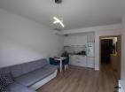 Apartamento amueblado junto a la playa en Becici 44 m2-oportunidad de alquiler privilegiada