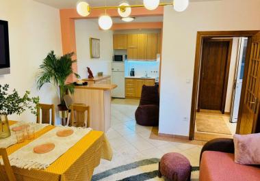  Comprare appartamento a Petrovac