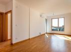 Nový byt s výhledem na moře 41 m2 v Becici, pěšky na pláž