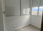 Šarmantni studio od 27 m2 u Baru, Belishi s terasom nakon obnove