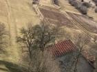 Grand terrain 218 000 m2 à Grahovo pour lagriculture