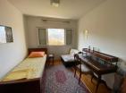 Slnečný byt 104 m2 v Kotore s 3 spálňami a terasou