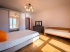 Διαμέρισμα με πανοραμική θέα στη θάλασσα 97 m2 στην όμορφη Dobrota, Kotor