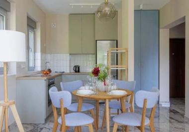 Lakás eladó a város Tivat