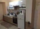 Καλαίσθητο Boka Bay 69 m2 διαμέρισμα δύο υπνοδωματίων στη Dobrota με ιδιωτική αυλή