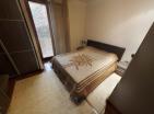 Appartamento di lusso con due camere da letto 75 m2 a Budva con parcheggio in posizione privilegiata