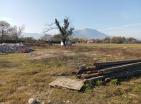 Terreno urbano de primera calidad de 5500 m2 en Danilovgrad para vivienda y vivienda