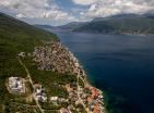 Nova luksuzna vila u Krašićima, Tivat, s panoramskim pogledom na more i bazenom