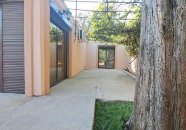 Σπίτι στο Sutomore