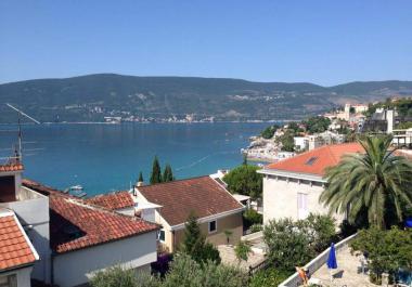 4 szobás lakás, Herceg Novi, panorámás kilátás a tengerre