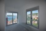 Apartmanok gyönyörű panorámás kilátással a Budva Riviérára Rafailoviciban