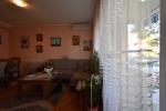 Très bon appartement de 3 chambres à Tivat, à quelques pas de la mer